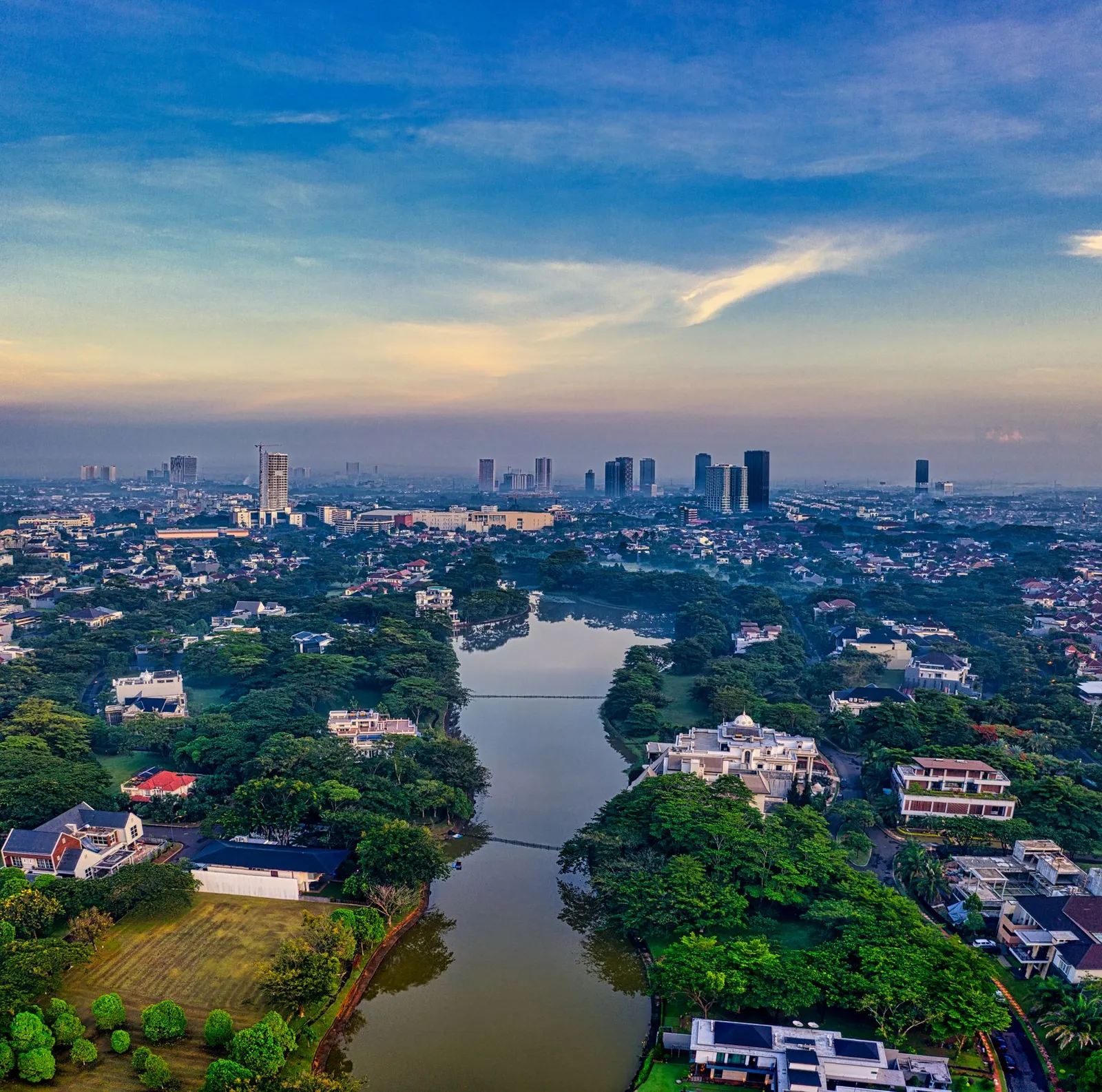 Pratinjau magazine Kota yang bergerak
